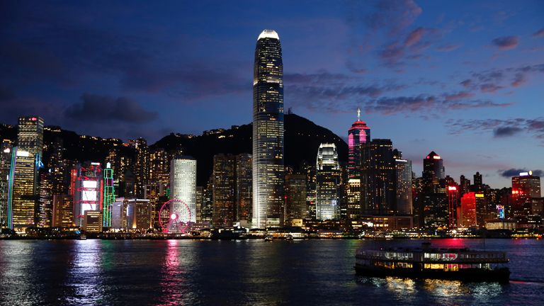 Hong Kong jouit de ses propres libertés et de son autonomie partielle depuis que le Royaume-Uni l'a rendu à la Chine en 1997