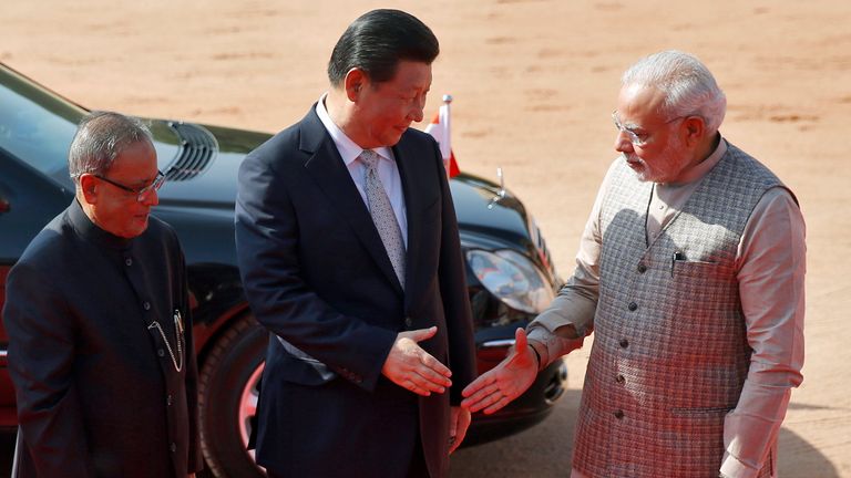 Le président chinois Xi Jinping et le Premier ministre indien Narendra Modi ont tous deux déclaré vouloir que le différend soit réglé pacifiquement