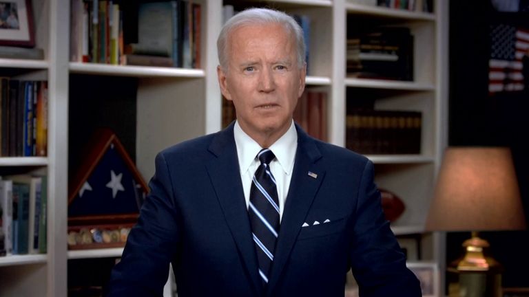 Joe Biden prend la parole aux funérailles de George Floyd