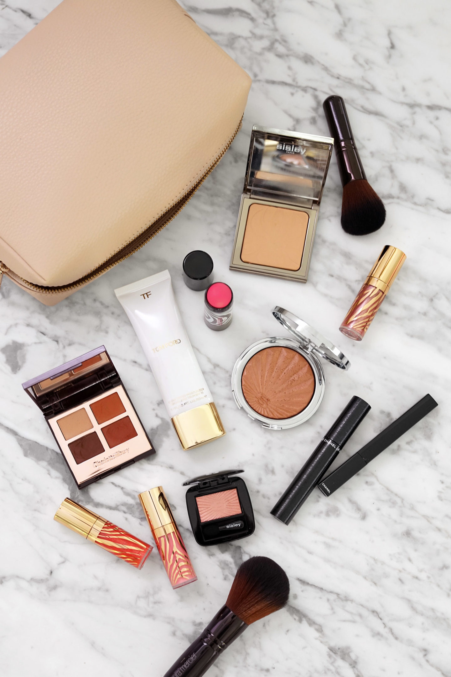 Expert en maquillage naturel Sisley Le Phyto Gloss and Blur Expert