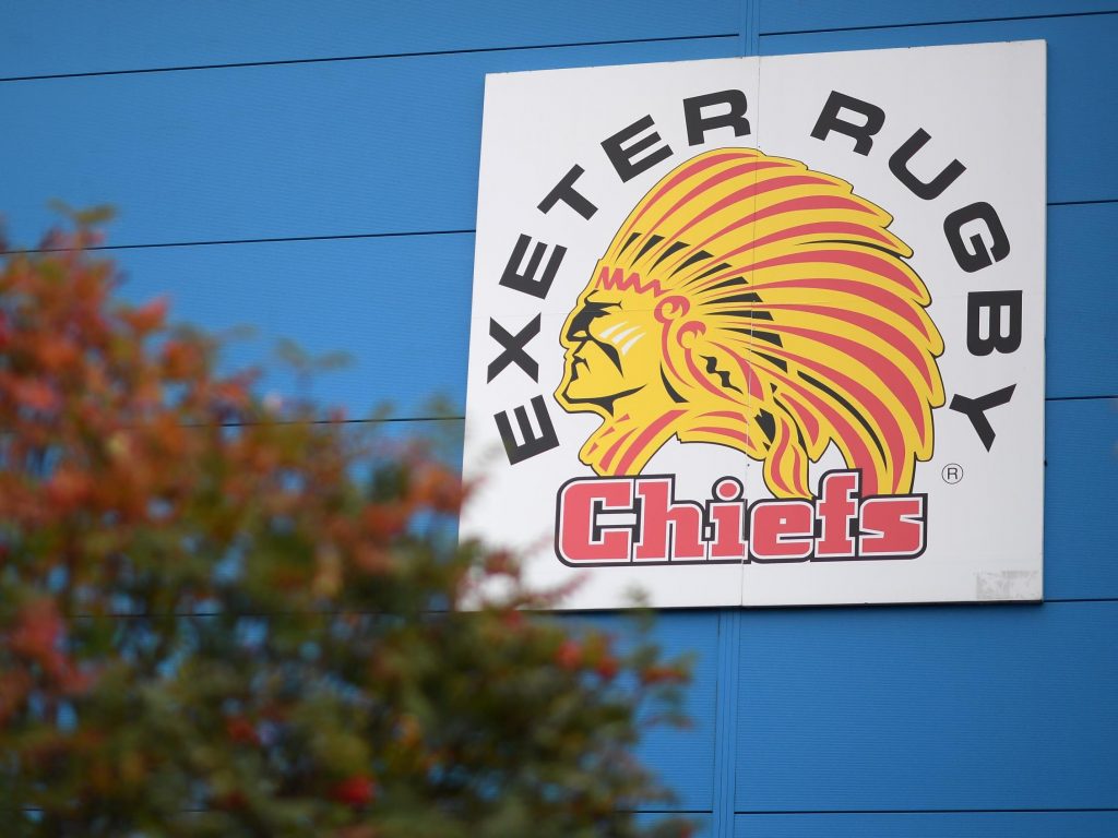 Les chefs d’Exeter refusent de changer le nom et le logo «  très respectueux  » malgré les protestations mais abandonnent la mascotte «  Big Chief  »