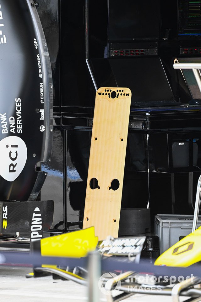 Plancher de la Renault F1 Team RS20