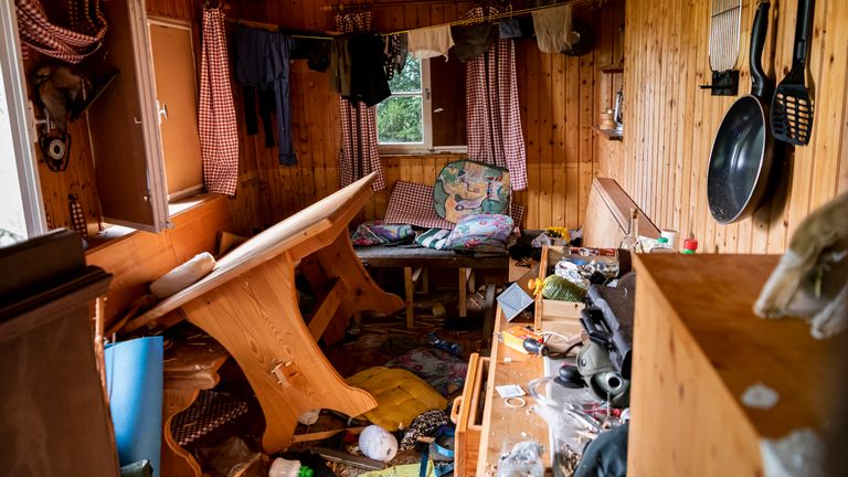 Rausch s'est réfugié dans une cabane de la Forêt-Noire