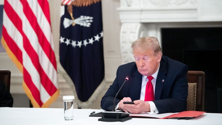 SMS Donald Trump