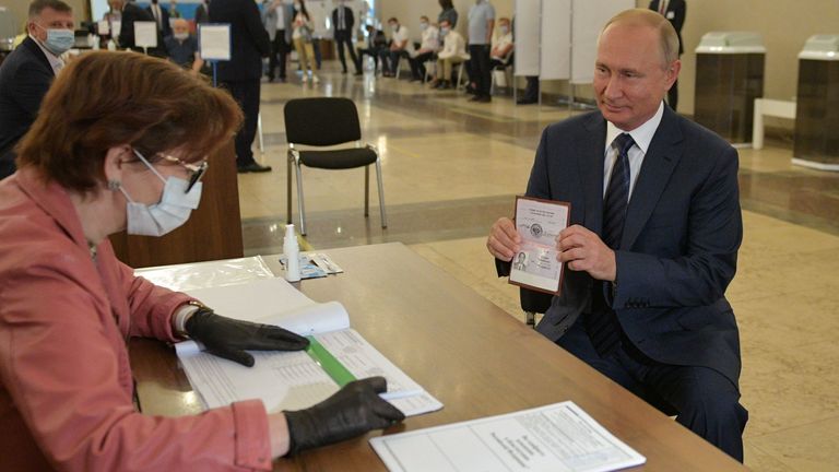 Le président Vladimir Poutine a voté à Moscou