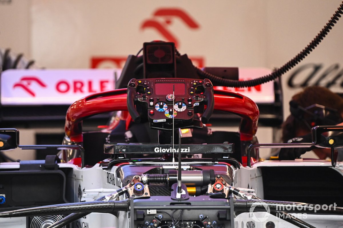 Détail du volant de la Antonio Giovinazzi Alfa Romeo Racing C39 
