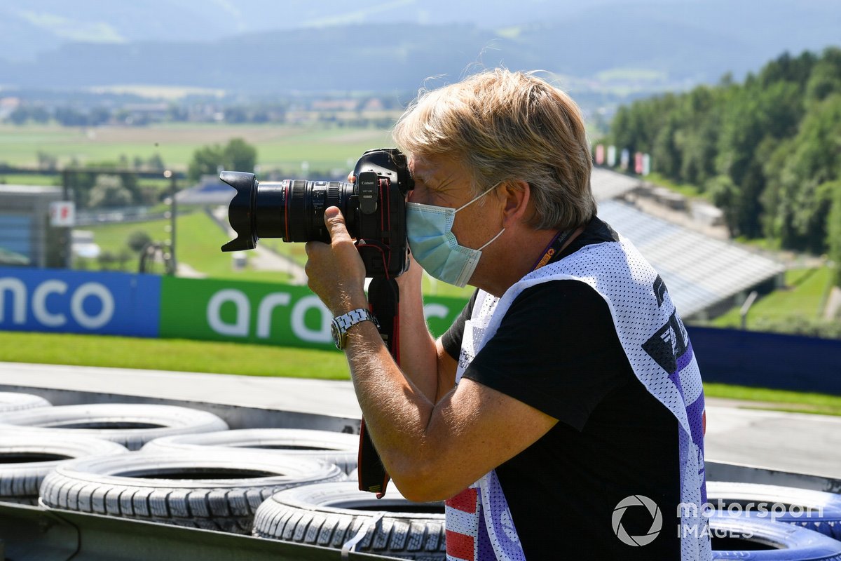 Steven Tee, photographe