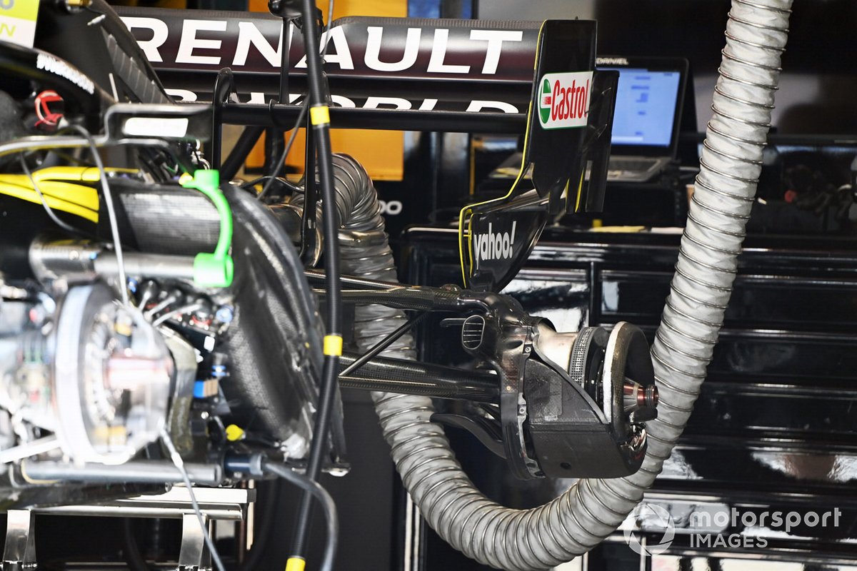 Détail du frein et de la suspension arrière de la Renault F1 Team RS20