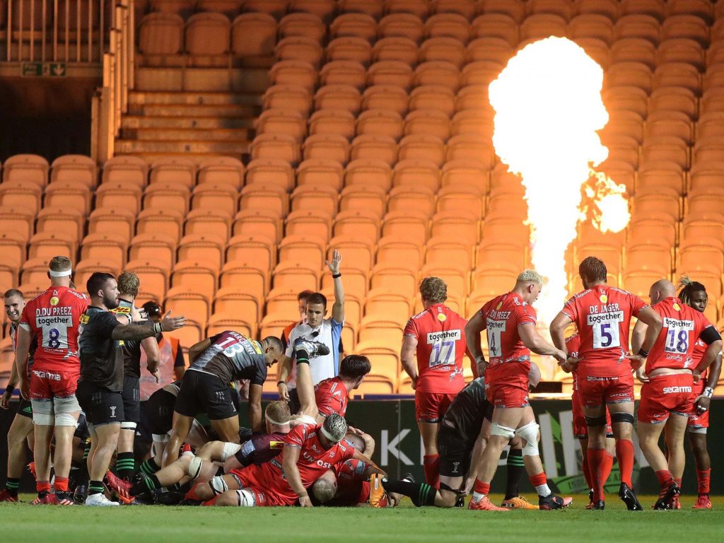 Harlequins vs Sale Sharks: Marcus Smith tire les ficelles alors que Quins remporte le premier match de Premiership