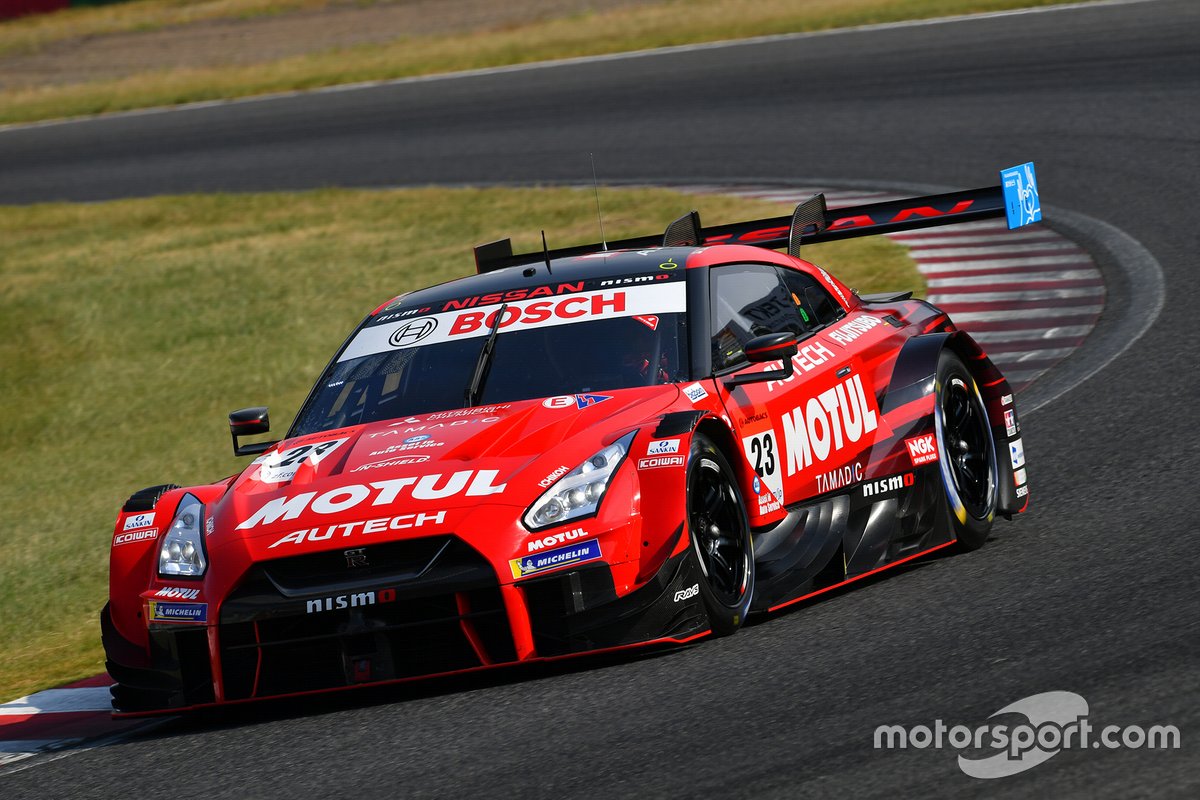 Nismo Nissan GT-R n ° 23: Tsugio Matsuda, Ronnie Quintarelli 