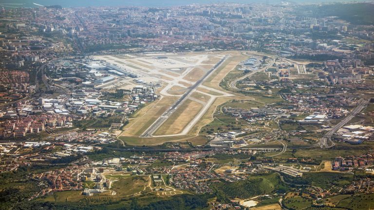 Aéroport de Lisbonne, Portugal, vue aérienne