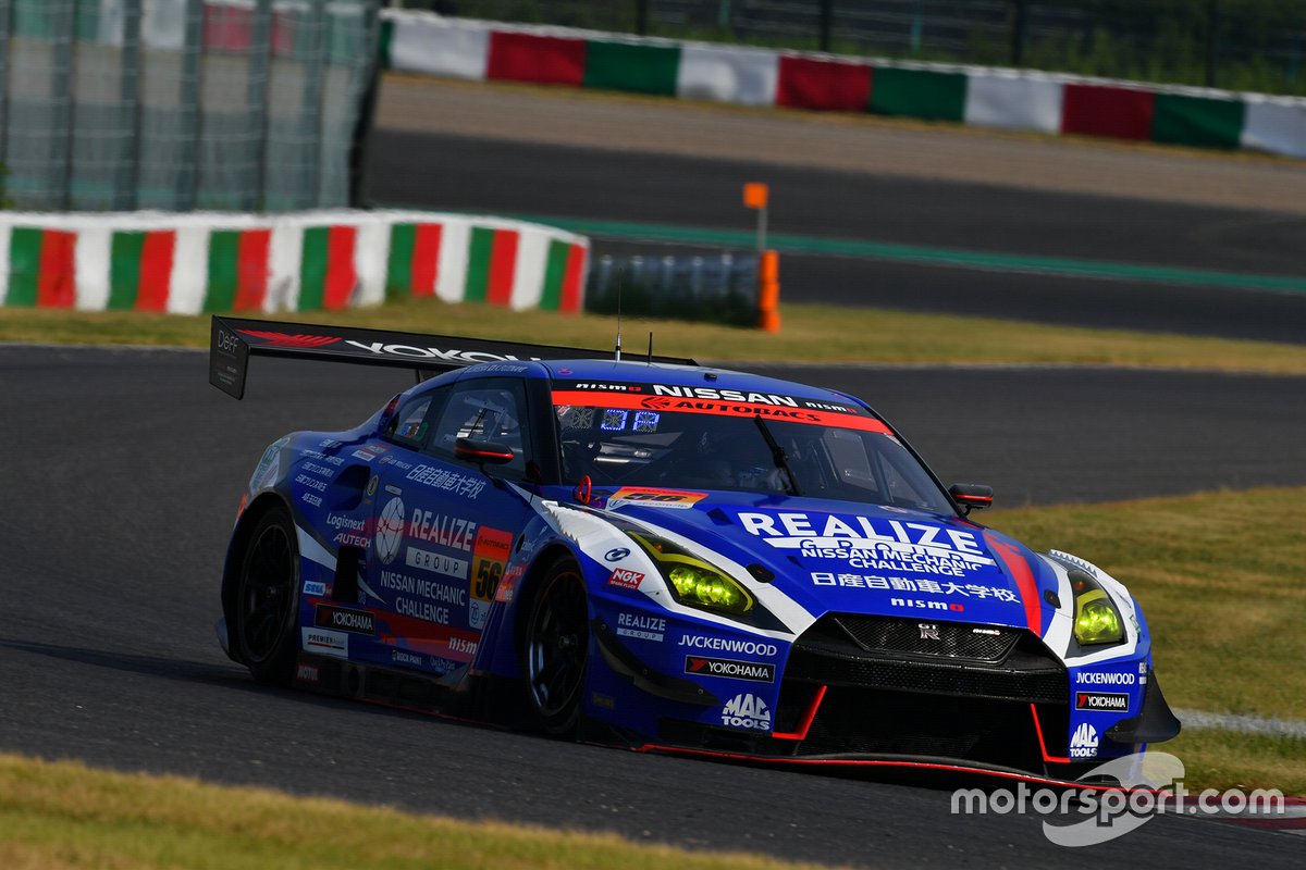 Nissan GT-R # 56 Kondo Racing: Kiyoto Fujinami, Joao Paulo de Oliveira 