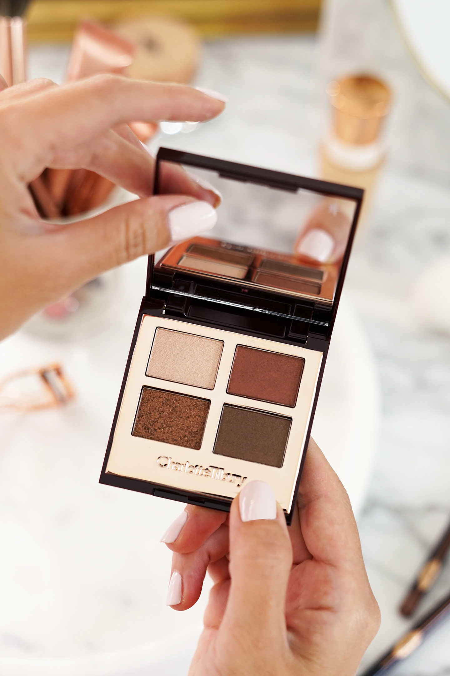 Palette de fards à paupières Charlotte Tilbury Bella Sofia 