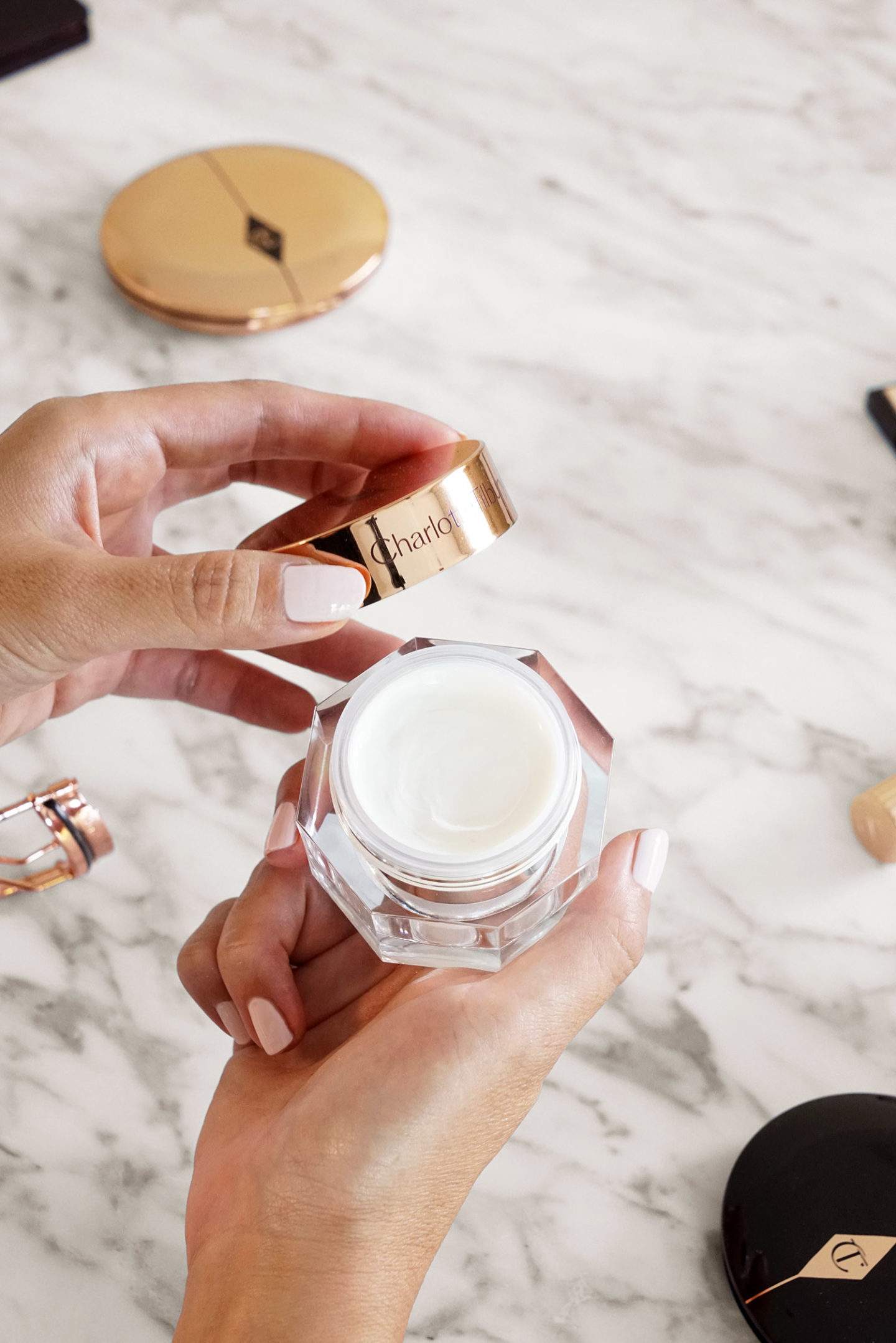 Crème magique Charlotte Tilbury |  Le Look Book Beauté