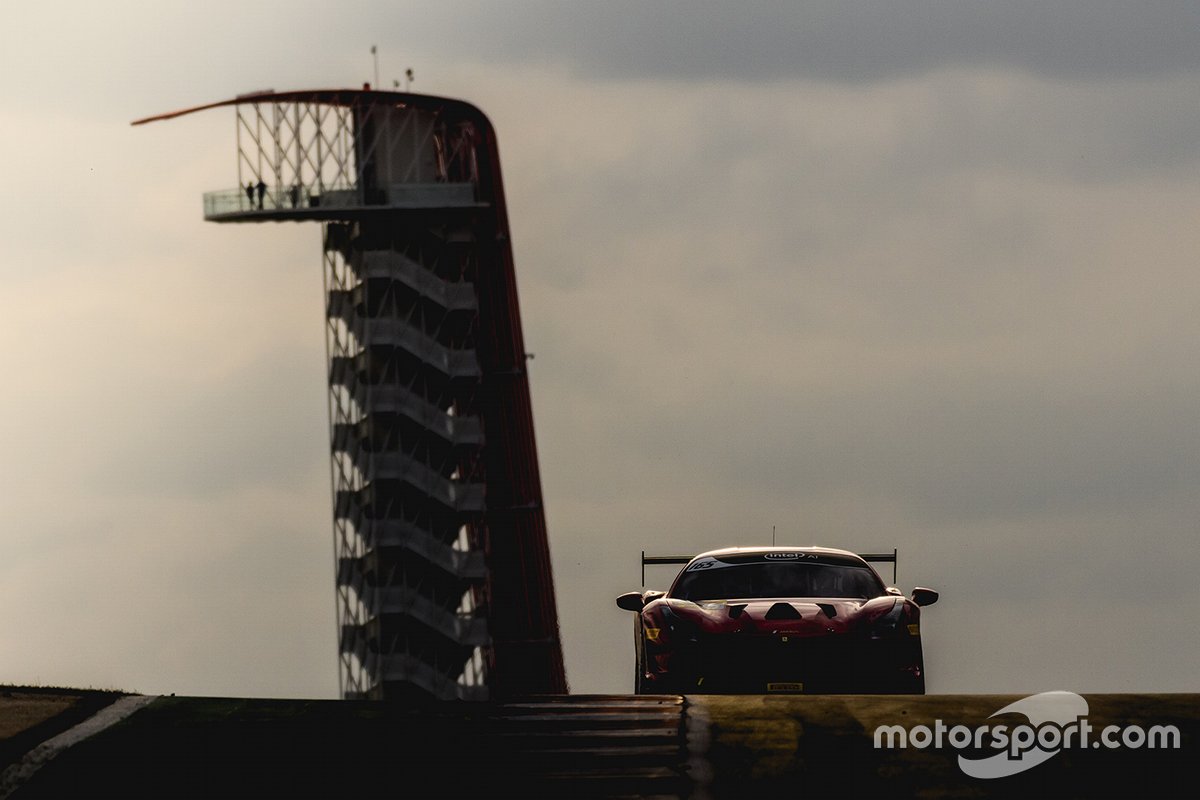 Action Ferrari au COTA