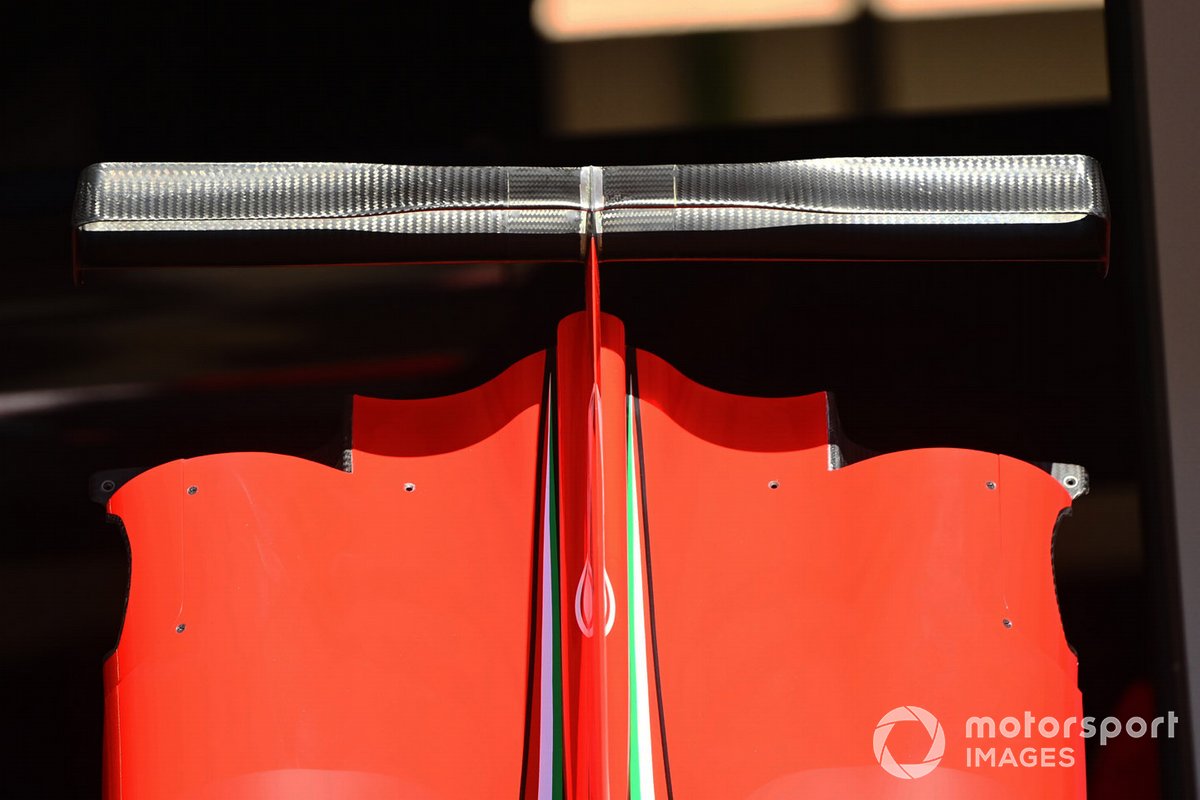 Détail technique de la carrosserie Ferrari