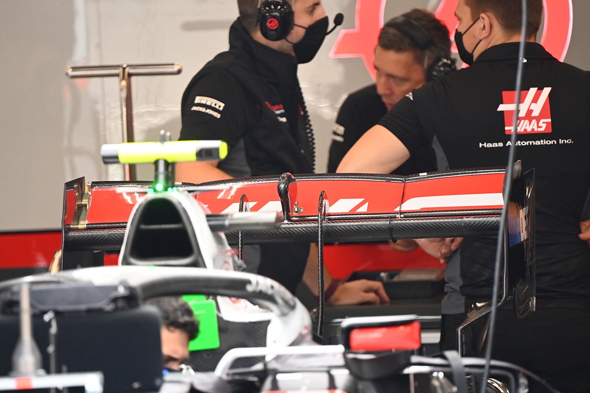 Détail arrière de la Haas VF-20
