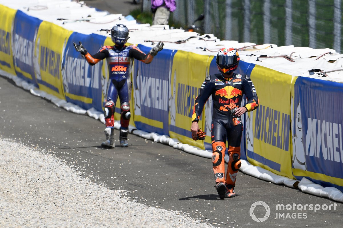 Miguel Oliveira, Red Bull KTM Tech 3, Pol Espargaro, accident de Red Bull KTM Factory Racing