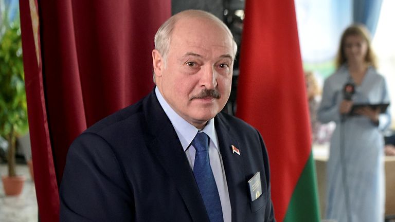 Le président biélorusse Alexander Lukashenko est au pouvoir depuis 25 ans