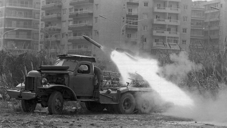 La guerre civile libanaise a commencé en 1975 et a duré jusqu'en 1990