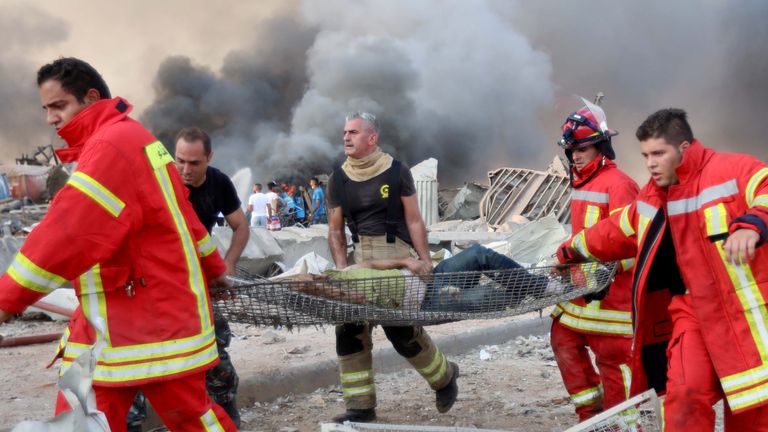 Un blessé soigné après une explosion à Beyrouth