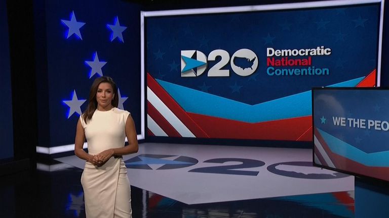 La première nuit de la convention a été animée par l'actrice Eva Longoria.  Pic: DNC