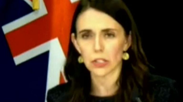 Jacinda Ardern annonce qu'Auckland ira en lock-out pendant trois jours