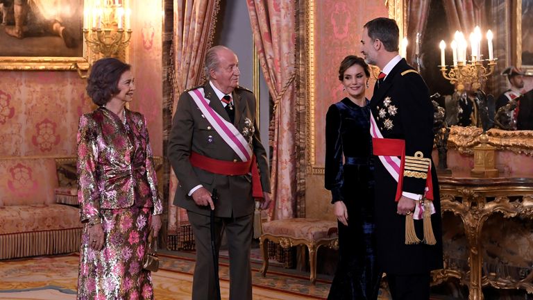 L'ancien roi Juan Carlos, l'ancienne reine Sofia, le roi Felipe et la reine Letizia en 2018