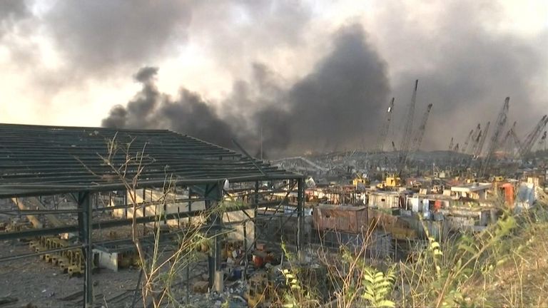 Les séquelles de l'explosion pouvaient être vues à des kilomètres à la ronde