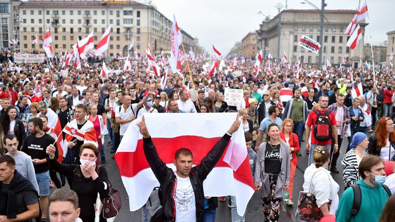 Rassemblement des partisans de l'opposition à Minsk
