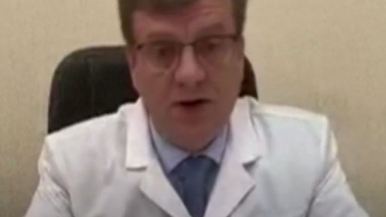 Les médecins d'Alexei Navalny à Omsk disent qu'il souffre probablement d'un `` trouble métabolique ''