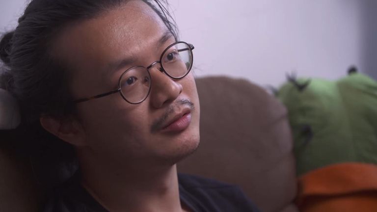 Le cinéaste Pong dit qu'il reste à Hong Kong - pour le moment