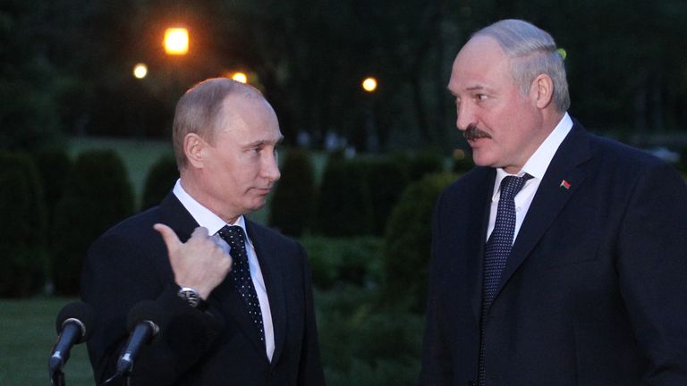 Le président de la Russie, Vladimir Poutine, et le président de la Biélorussie, Alexandre Loukachenko
