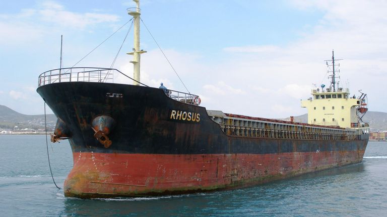 Une image montre le navire qui aurait transporté la cargaison avant son dépôt au Liban