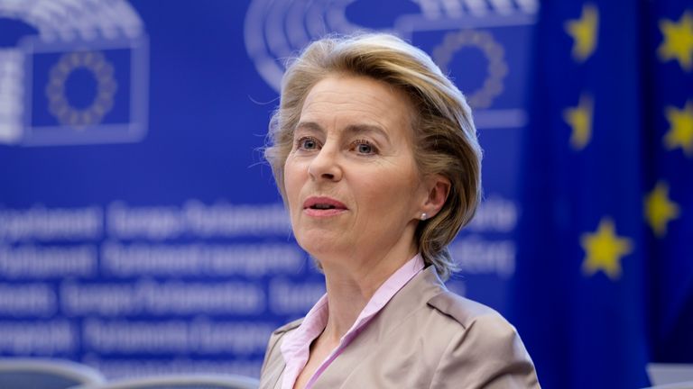 Ursula von der Leyen a été critiquée par certains pour une réponse lente au départ