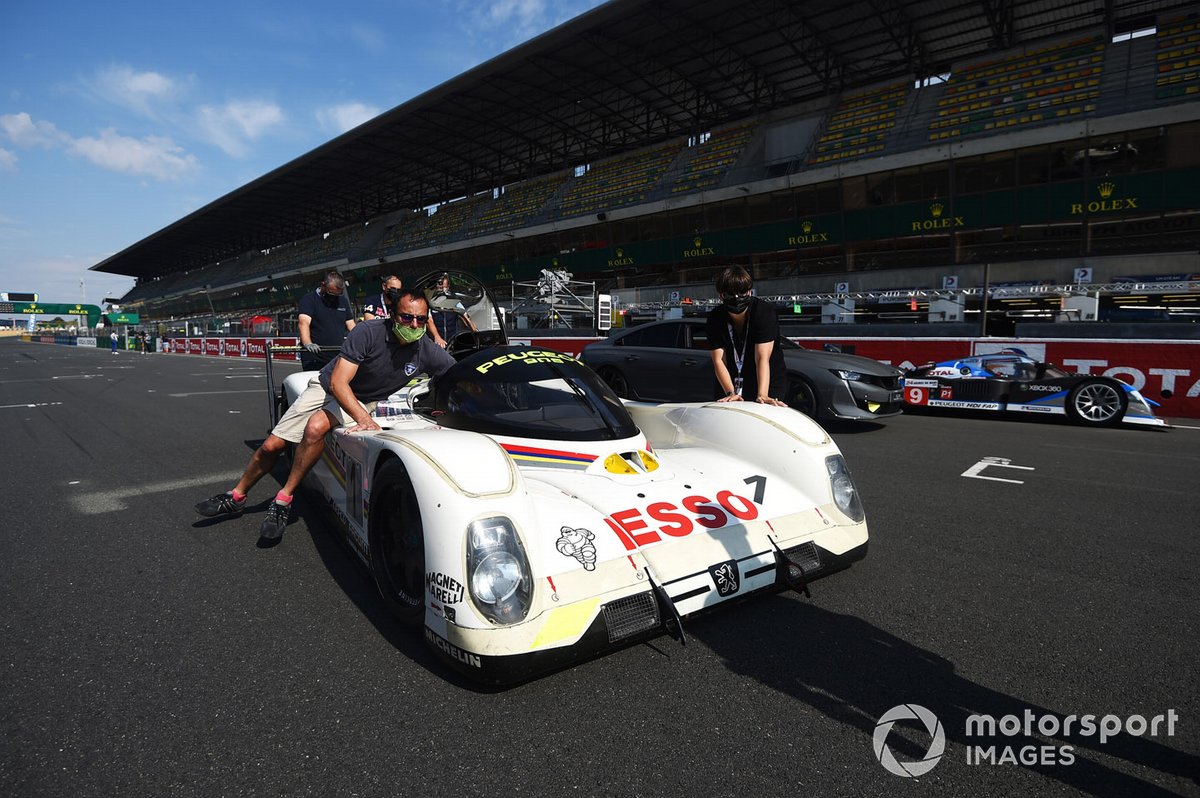 Peugeot 905 1992  