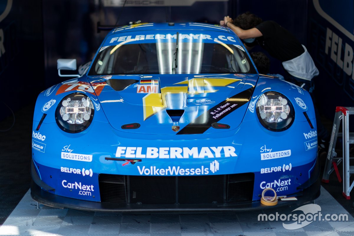Concours de protons # 78 - Porsche 911 RSR: Horst Felbermayr jr, Michele Beretta, Max Van Splunteren