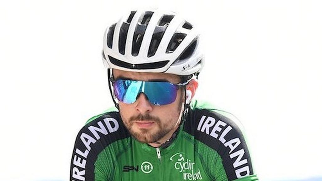 Healy sautant à l’extrémité profonde mais heureux de jouer au long jeu