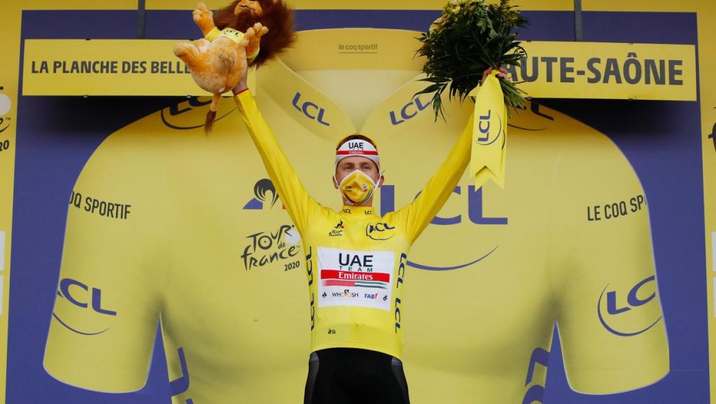 Tadej Pogacar s’apprête à décrocher le titre du Tour de France après avoir révisé Primoz Roglic