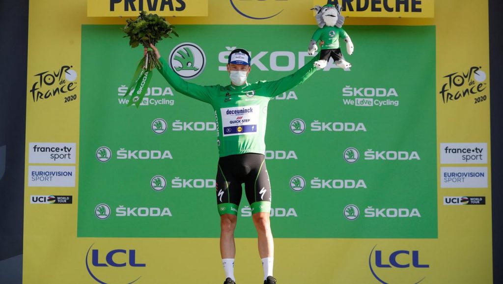Sam Bennett devient le premier Irlandais en 31 ans à porter le maillot vert au Tour de France