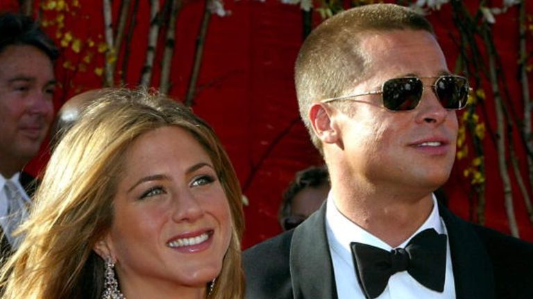 Jennifer Aniston et Brad Pitt aux Emmy Awards à Los Angeles en 2004