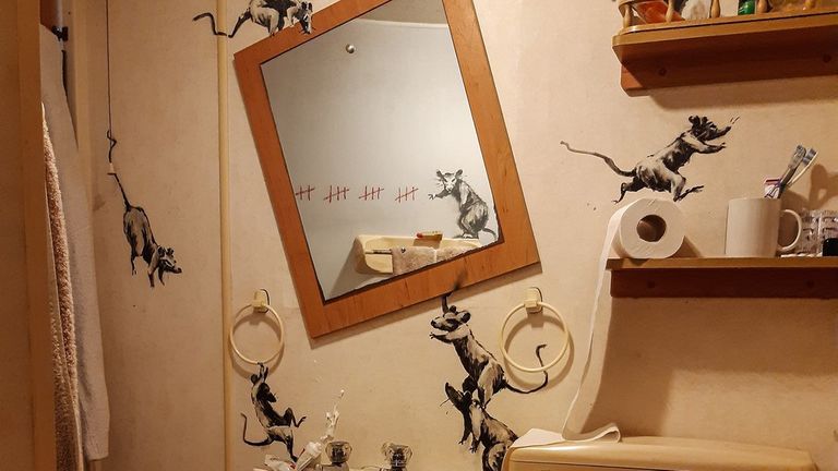 Banksy a dévoilé une nouvelle pièce dans sa propre maison