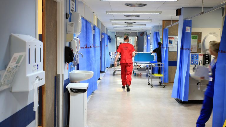 Un service à l'hôpital universitaire royal de Liverpool