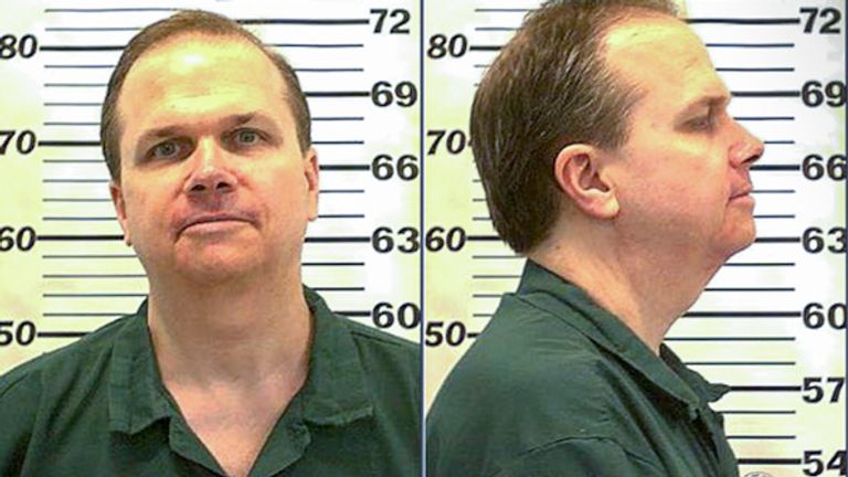 Mark David Chapman est représenté dans une photo de 2010 