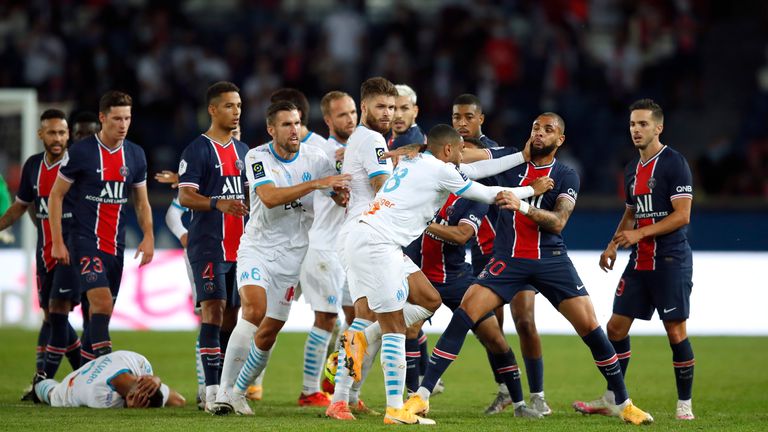 Les joueurs du PSG et de Marseillle se sont affrontés pendant le match