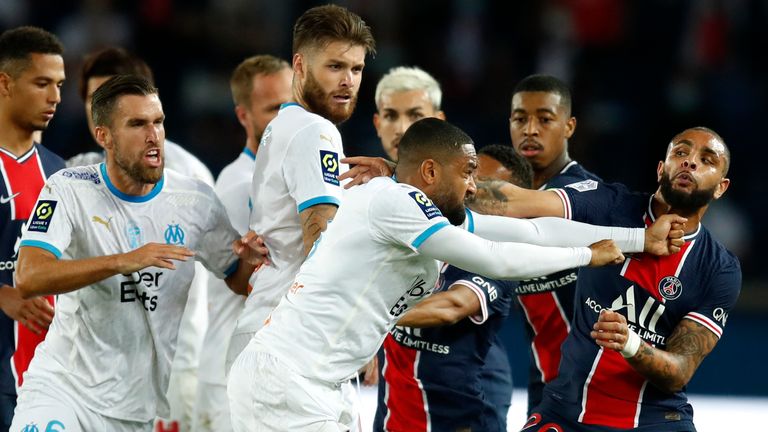 Les joueurs du PSG et de Marseillle se sont affrontés pendant le match