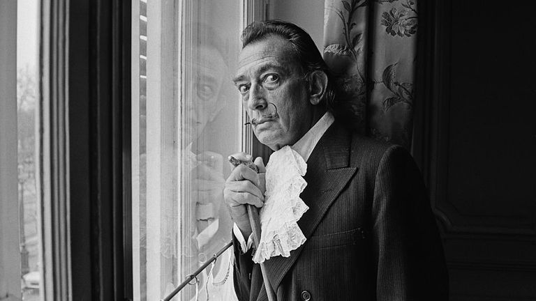Salvador Dali a été exhumé après qu'un lecteur de carte de tarot ait prétendu qu'elle était sa fille 