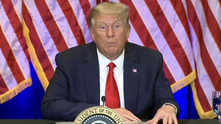 Donald Trump, Baie des Cochons