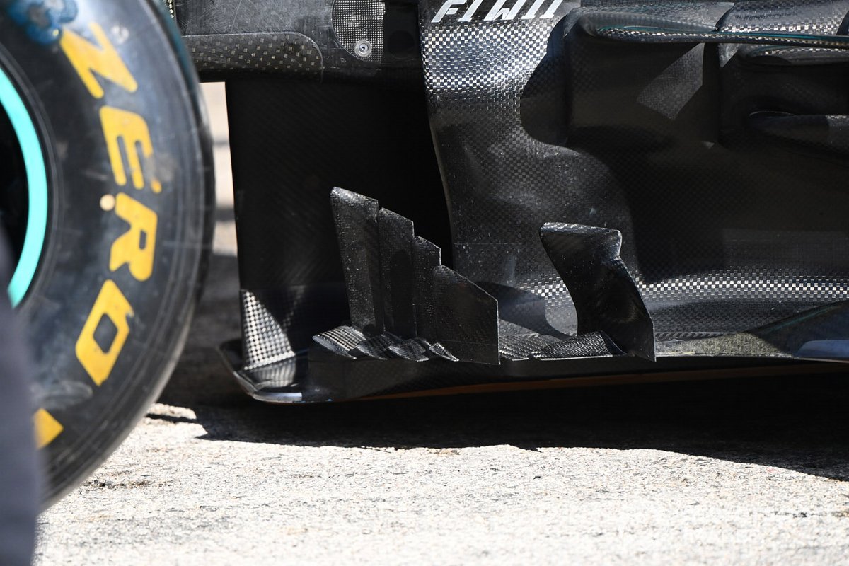 Détail technique Mercedes
