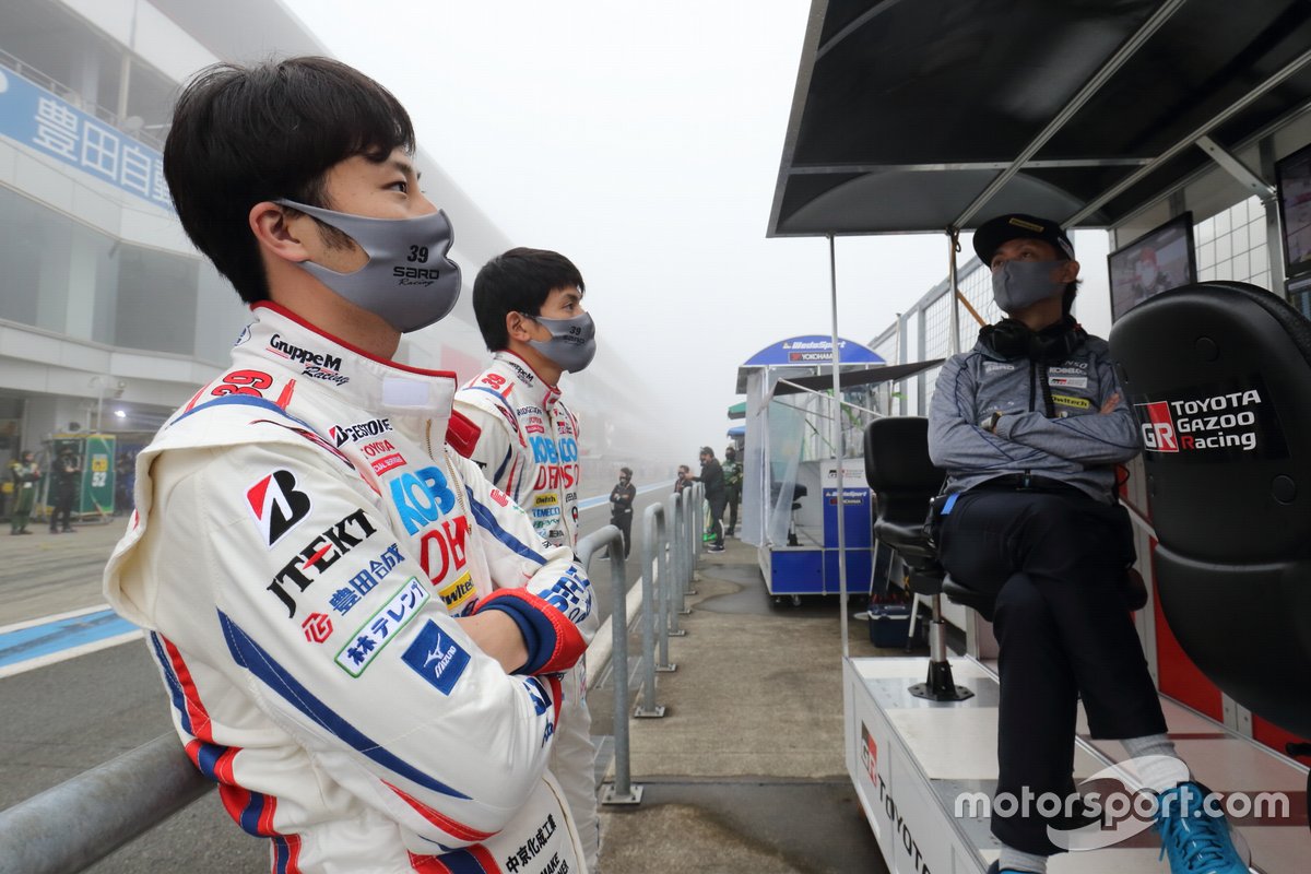 Kenta Yamashita, Yuichi Nakayama （# 39 DENSO KOBELCO SARD GR Supra）